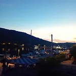 Puerto 乡村民宿 库佛斯港